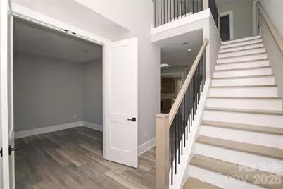 3905 Plainview Road, Charlotte, NC 28208 - Photo 8