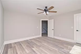 3905 Plainview Rd, Charlotte, NC 28208 - Photo 36