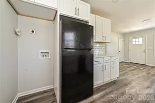1935 Irma St, Charlotte, NC 28216 - Photo 10
