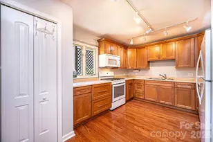1759 12th St NE, Hickory, NC 28601 - Photo 16