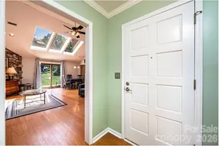 1759 12th St NE, Hickory, NC 28601 - Photo 10