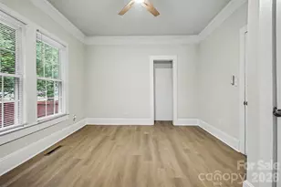 303 E 10th St, Kannapolis, NC 28083 - Photo 16