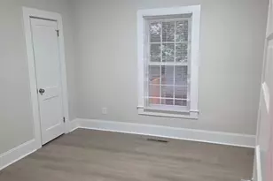 303 E 10th St, Kannapolis, NC 28083 - Photo 12