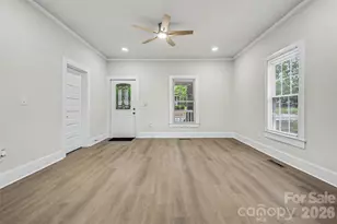 303 E 10th St, Kannapolis, NC 28083 - Photo 4