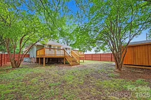 303 E 10th St, Kannapolis, NC 28083 - Photo 22
