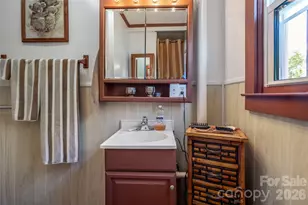 106 Aloha Cir Ext, Candler, NC 28715 - Photo 18