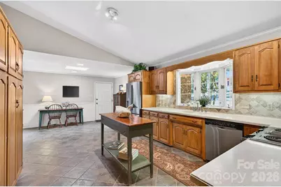 989 Hampton Place, Mooresville, NC 28115 - Photo 6