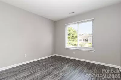 2721 Fairstone Avenue, Charlotte, NC 28269 - Photo 12