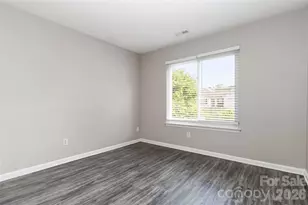 2721 Fairstone Ave, Charlotte, NC 28269 - Photo 12