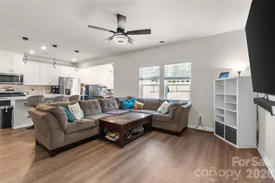 380 Olympia Way, York, SC 29745 - Photo 4