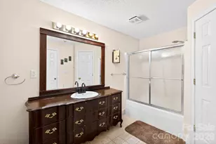 43 Charles Marlowe Dr, Fairview, NC 28730 - Photo 24