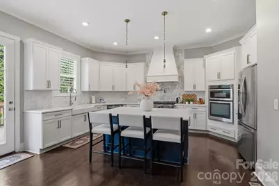7323 Harcourt Crossing, Fort Mill, SC 29707 - Photo 16