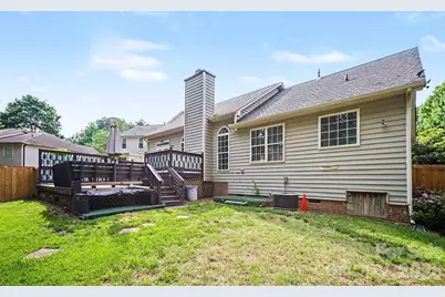10026 Dauphine Drive, Charlotte, NC 28216 - Photo 40