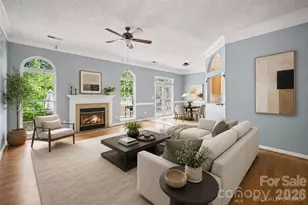 10026 Dauphine Dr, Charlotte, NC 28216 - Photo 6