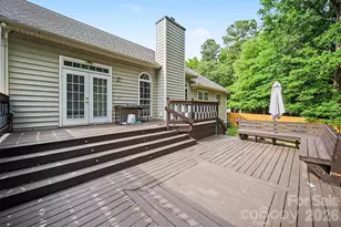 10026 Dauphine Dr, Charlotte, NC 28216 - Photo 38