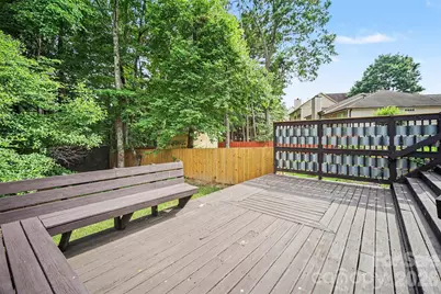 10026 Dauphine Drive, Charlotte, NC 28216 - Photo 36