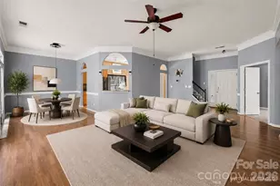 10026 Dauphine Dr, Charlotte, NC 28216 - Photo 8