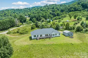 232 Apple Hill Dr, Waynesville, NC 28786 - Photo 8