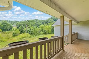 232 Apple Hill Dr, Waynesville, NC 28786 - Photo 16