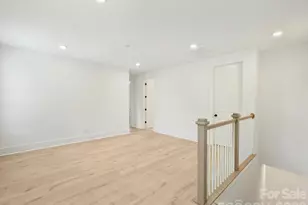 1125 E 35th St, Charlotte, NC 28205 - Photo 10