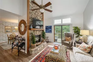 36 Quail Run Cir, Brevard, NC 28712 - Photo 4