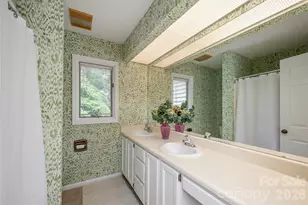 36 Quail Run Cir, Brevard, NC 28712 - Photo 12