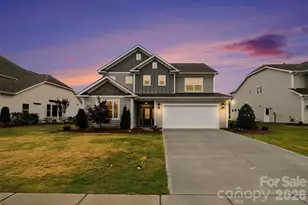 3808 Dahlia Dr, Harrisburg, NC 28075 - Photo 2