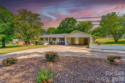 809 Forest Hills Drive, Shelby, NC 28150 - Photo 1