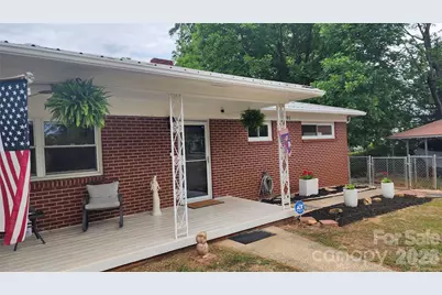 101 Bluebird Lane, Morganton, NC 28655 - Photo 4