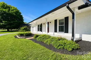 2121 24th St NE, Hickory, NC 28601 - Photo 24