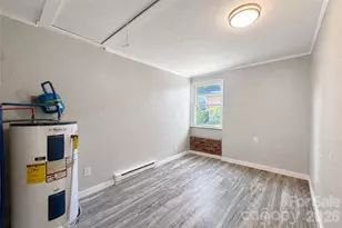 2121 24th St NE, Hickory, NC 28601 - Photo 22