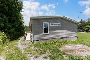 1060 Pickens Hwy, Rosman, NC 28772 - Photo 28
