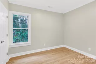 112 Dean St, Gastonia, NC 28052 - Photo 14