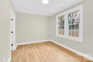 112 Dean St, Gastonia, NC 28052 - Photo 10