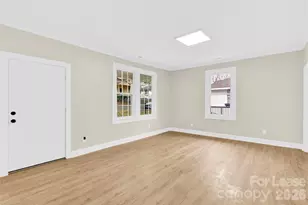112 Dean St, Gastonia, NC 28052 - Photo 4
