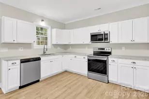 112 Dean St, Gastonia, NC 28052 - Photo 6
