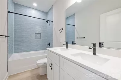 6206 Linda Vista Lane, Charlotte, NC 28216 - Photo 14