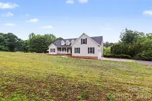 1060 Moss Lake Dr, Clover, SC 29710 - Photo 34