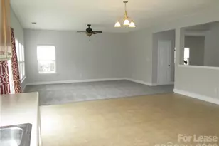 12623 Cumberland Cove Dr, Charlotte, NC 28273 - Photo 6