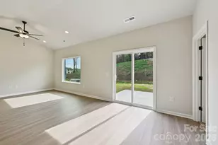 3413 Yorkshire Dr, Gastonia, NC 28052 - Photo 6