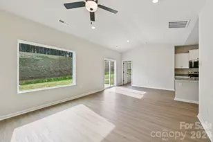 3413 Yorkshire Dr, Gastonia, NC 28052 - Photo 4
