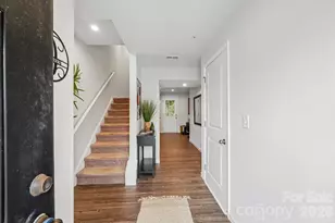 5024 Winding Jordan Ln, Charlotte, NC 28269 - Photo 4