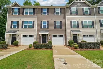 5024 Winding Jordan Lane, Charlotte, NC 28269 - Photo 2