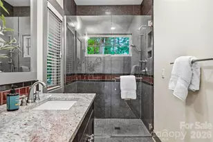 15 E Owl Creek Ln, Fairview, NC 28730 - Photo 18