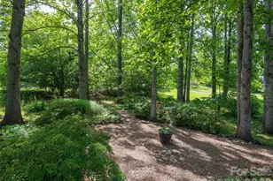 39 Beaumont Dr, Hendersonville, NC 28739 - Photo 32