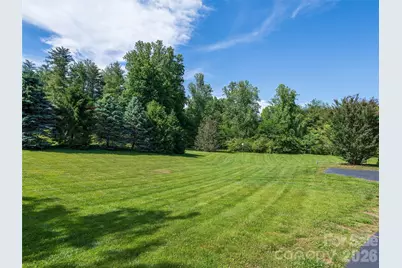 39 Beaumont Drive, Hendersonville, NC 28739 - Photo 30