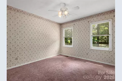 39 Beaumont Drive, Hendersonville, NC 28739 - Photo 16