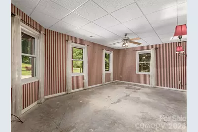 39 Beaumont Drive, Hendersonville, NC 28739 - Photo 18