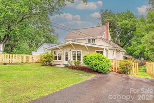 52 Gracelyn Rd, Asheville, NC 28804 - Photo 2