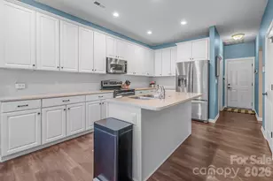 10507 Bere Island Dr, Charlotte, NC 28278 - Photo 14